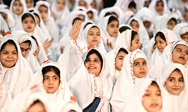 تصاویر/ جشن تکلیف 5000 هزار نفری دخترانه در حرم حضرت عبدالعظیم(ع)