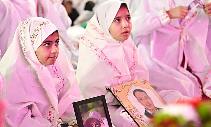 تصاویر/ جشن تکلیف 5000 هزار نفری دخترانه در حرم حضرت عبدالعظیم(ع)