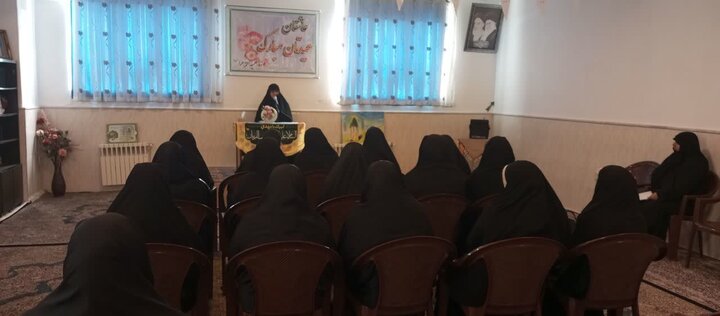 تصاویر/ بازدید مدیر حوزه علمیه خواهران استان کرمان از مدرسه علمیه الزهرا(س) شهربابک