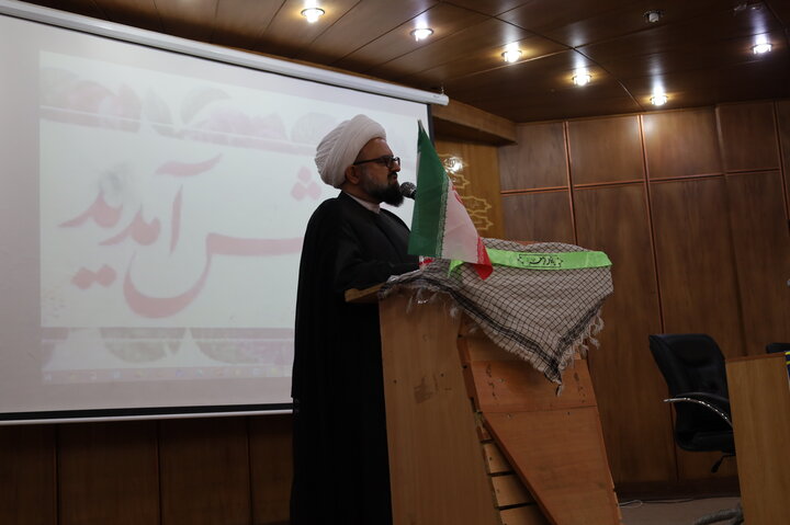 طلاب و روحانیون زاهدان پیروزی انقلاب اسلامی  را گرامی داشتند