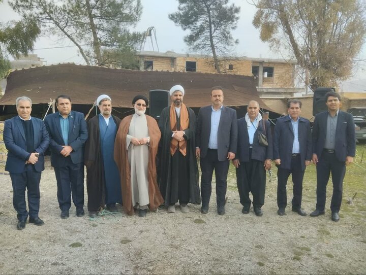 جشن بزرگ انقلاب درشهرک نبوت شهرستان ایوان