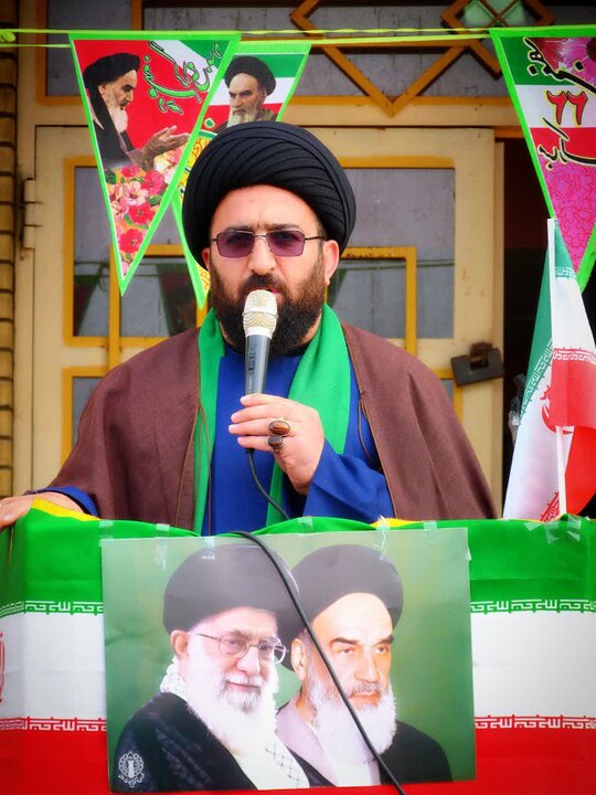 تصاویر/جشن دهه فجر در روستای آبطاف آبدانان