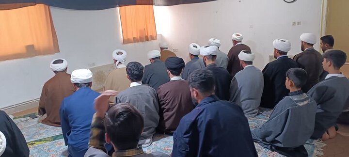 تصاویر/جلسه هماهنگی جامعه روحانیت شهرستان چرداول