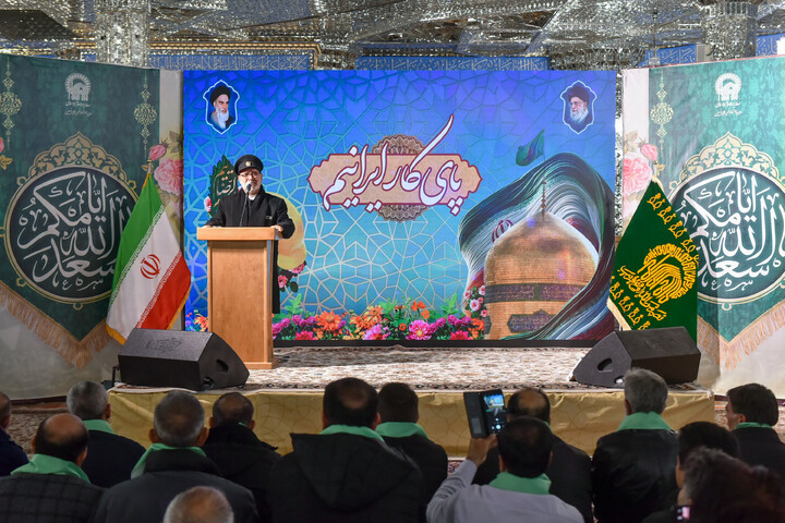 تصاویر/ تشرّف کارگران زیارت اولی معادن کشور به حرم مطهر رضوی