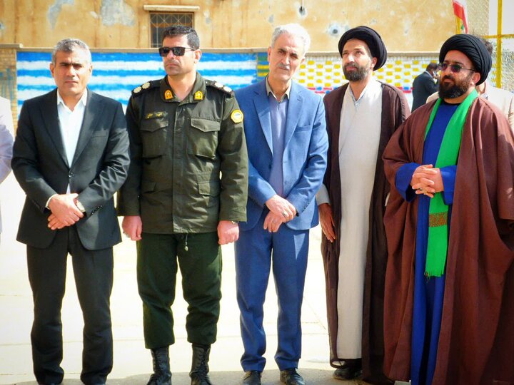 تصاویر/آیین افتتاح چمن مصنوعی مدرسه ملاصدرا در شهرستان ابدانان