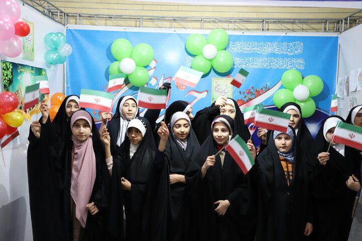 تصاویر / غرفه کودک و نوجوان حوزه علمیه استان آذربایجان شرقی در نمایشگاه قرآن کریم