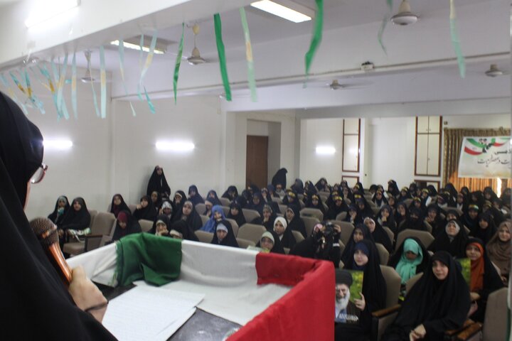 جامعہ المصطفیٰ کراچی