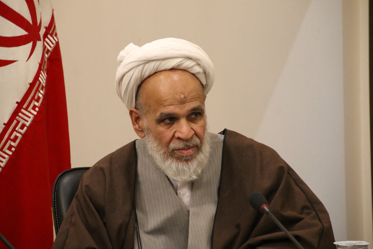 اجلاسیه مدیران حوزه‌های علمیه استان کرمان با حضور نماینده ولی‌فقیه و مدیر حوزه‌های علمیه استان برگزار شد.