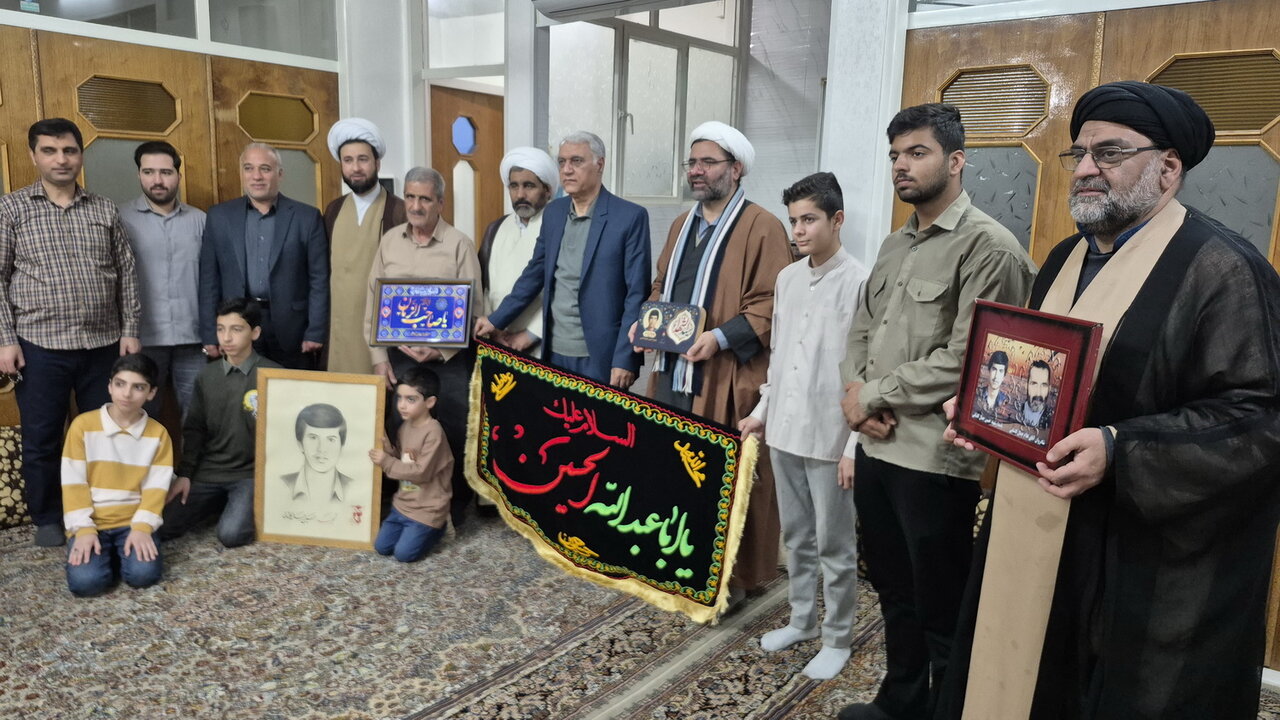 نظام اسلامی از برکت خون شهدا بنا شده است