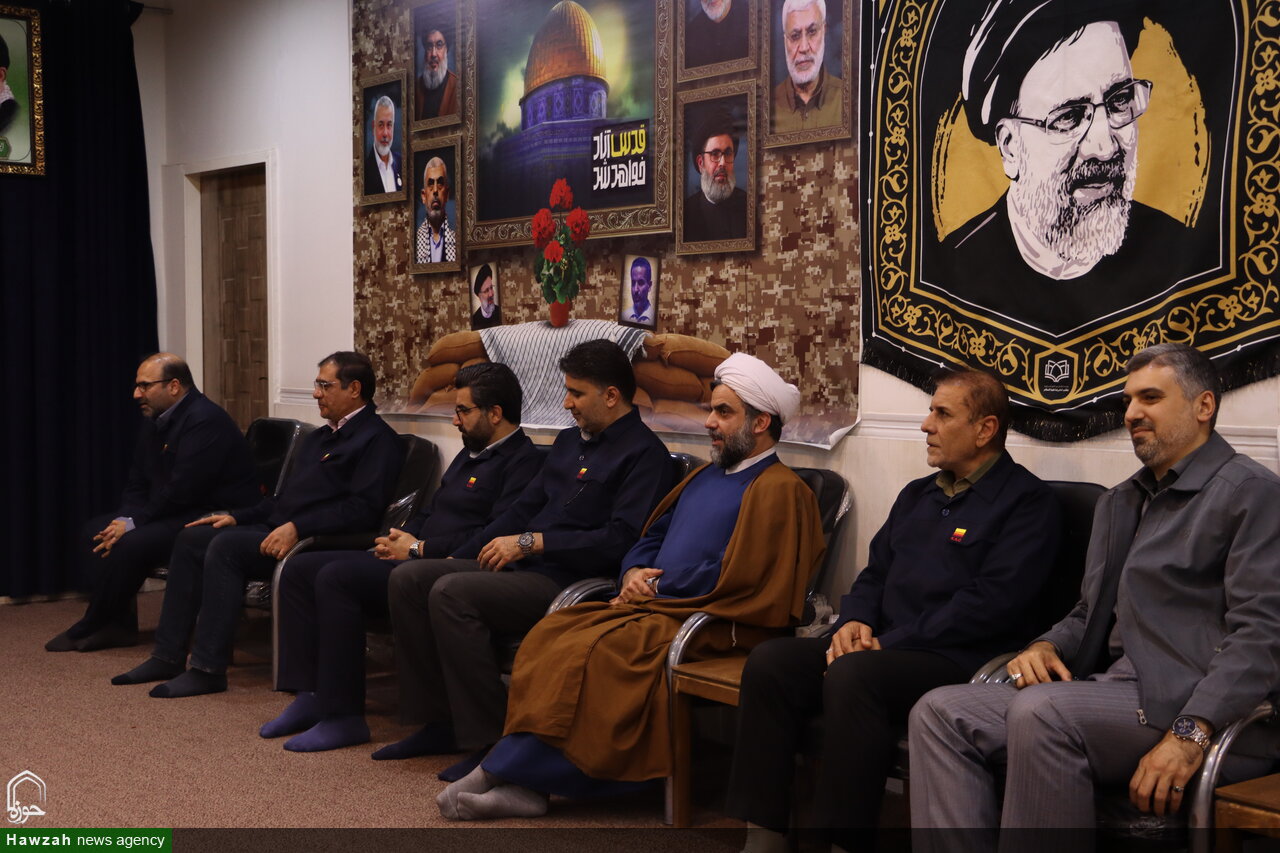 دیدار مدیرعامل و معاونین فولاد با نماینده ولی فقیه در خوزستان