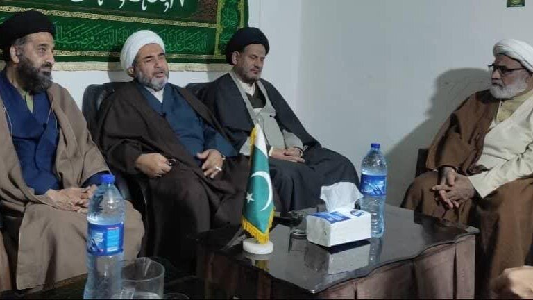 قوم کی امیدیں ان علماء کرام سے وابستہ ہیں جو قم المقدسہ اور مشہد مقدس میں تعلیم حاصل کر رہے ہیں