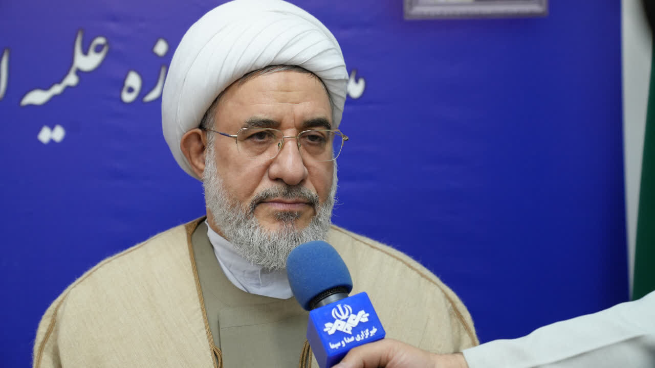 برای دفاع از انقلاب و قرآن حضور مردم در ۲۲ بهمن ضروری است