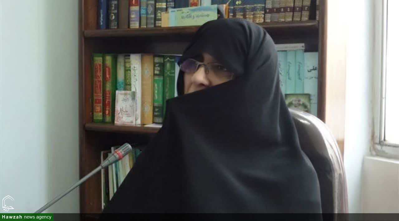 ۲۲ بهمن، میعاد تجدید عهد حوزه و مردم با انقلاب اسلامی است