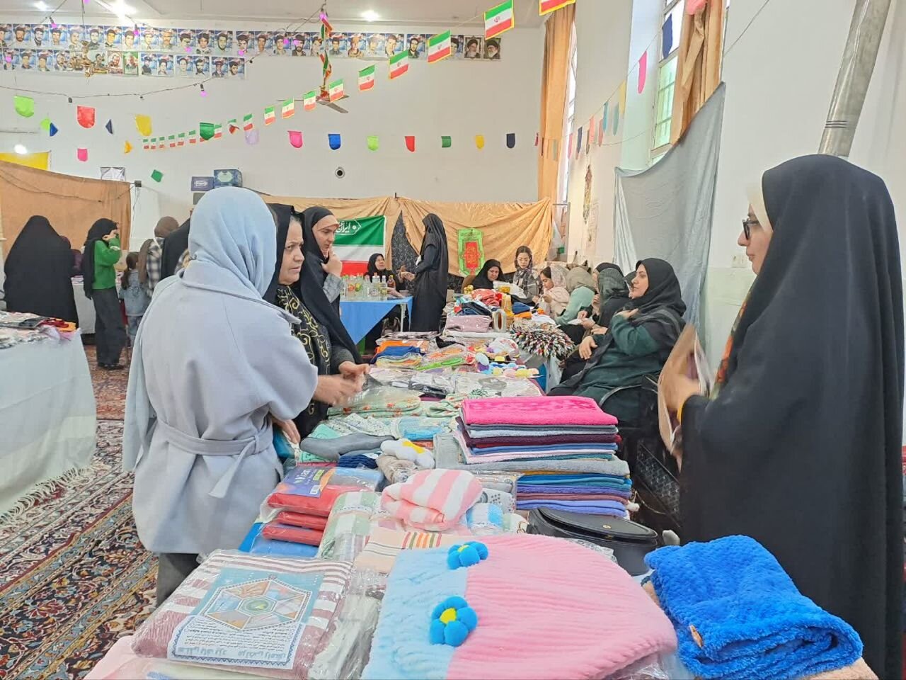 نمایشگاه اقتصاد مقاومتی در نائین