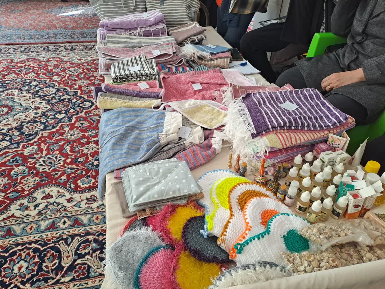 نمایشگاه اقتصاد مقاومتی در نائین