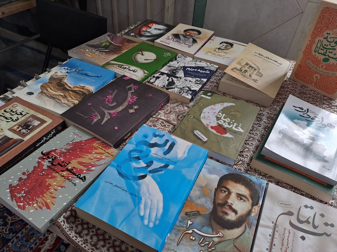 نمایشگاه اقتصاد مقاومتی در نائین