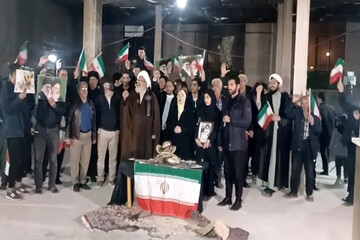 طنین ندای الله‌اکبر در مسجد سوخته کرمانشاه