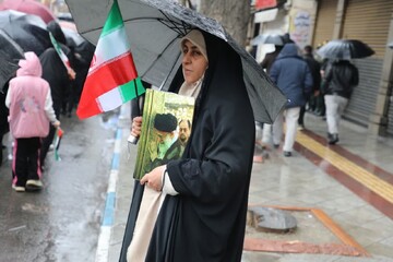 فیلم| باران هم حریف مردم ارومیه نشد