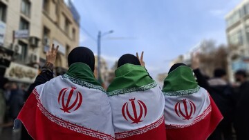 بانوان طلبه برای تداوم وحدت و استقامت جامعه چه وظایفی دارند؟