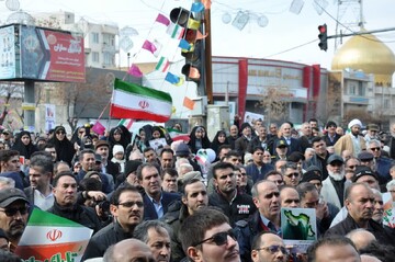 تصاویر/ راهپیمایی ۲۲ بهمن در میاندوآب