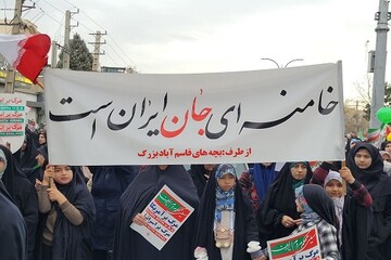 راهپیمایی با شکوه مردم ولایتمدار البرز از کرج تا ماهدشت / حضور مردم روستاهای طالقان در هوای برفی + ویدیو و تصاویر