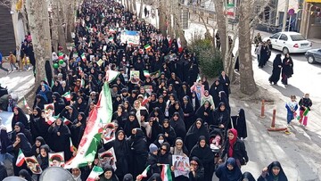 راهپیمایی یوم الله ۲۲ بهمن در نطنز برگزار شد+تصاویر