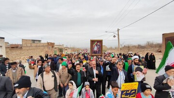 تصاویر/ خروش خضرآبادی ها در یوم الله ۲۲بهمن۱۴۰۴