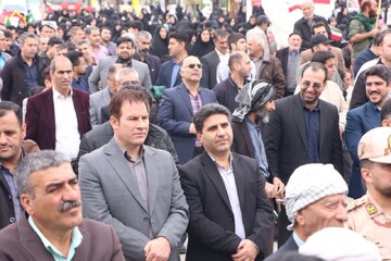 تصاویر/ حضور مردم شهرستان مهران در راهپیمایی ۲۲ بهمن