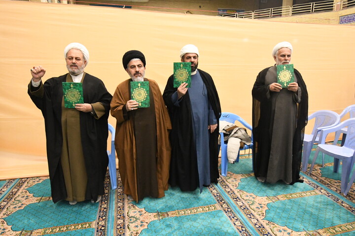 تصاویر/ گردهمایی علمای شیعه و اهل سنت ارومیه