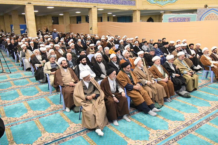 تصاویر/ گردهمایی علمای شیعه و اهل سنت ارومیه