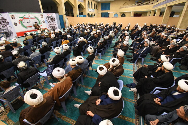 تصاویر/ گردهمایی علمای شیعه و اهل سنت ارومیه