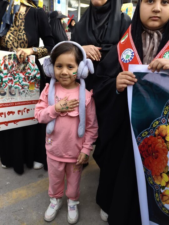 تصاویر/ راهپیمایی تماشایی ۲۲ بهمن در بوشهر