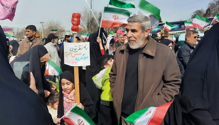 تصاویر/حضور پرشور مردم اراک در راهپیمایی ۲۲ بهمن