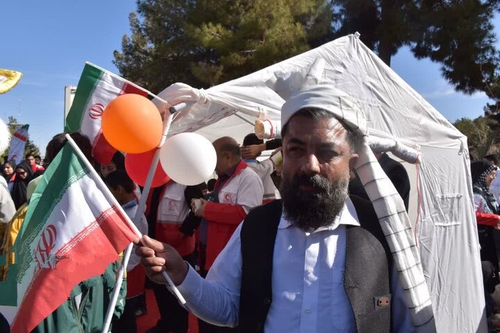 تصاویر/ حضور پرشور مردم زاهدان در بهار انقلاب