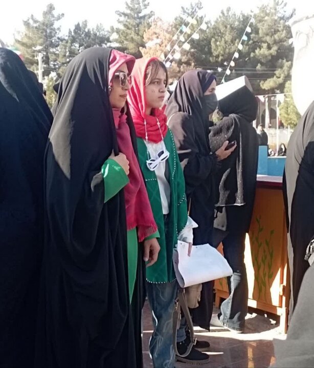 تصاویر/ حضور پرشور مردم زاهدان در بهار انقلاب