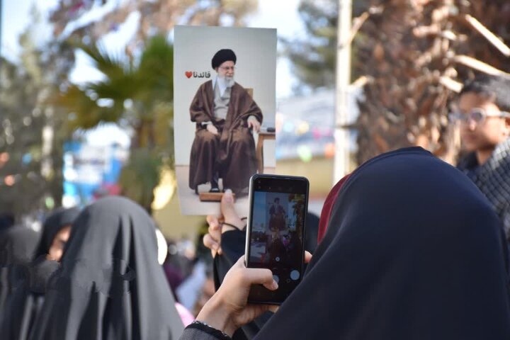 تصاویر/ حضور پرشور مردم زاهدان در بهار انقلاب