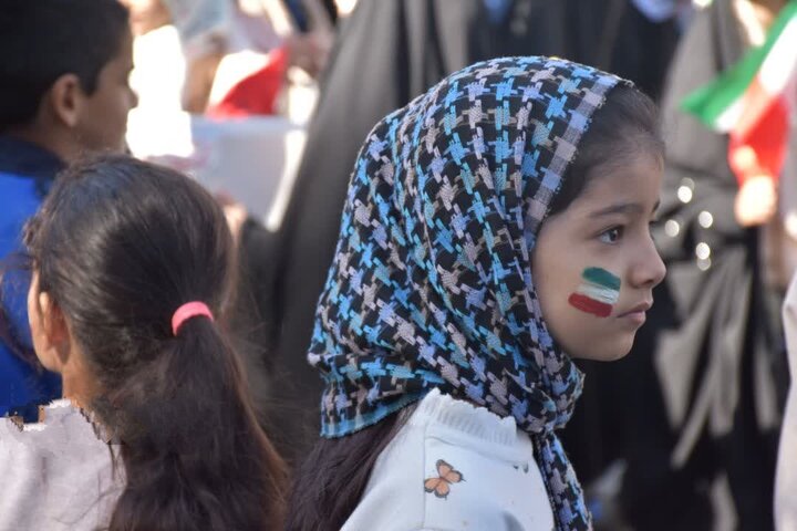 تصاویر/ حضور پرشور مردم زاهدان در بهار انقلاب