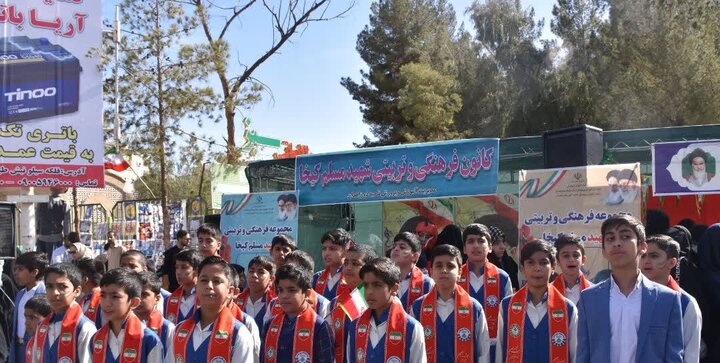 تصاویر/ حضور پرشور مردم زاهدان در بهار انقلاب