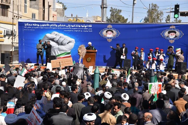 تصاویر/ حضور پرشور مردم زاهدان در بهار انقلاب