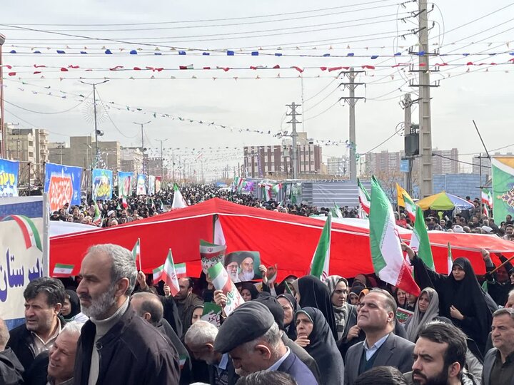 تصاویر/ مراسم راهپیمایی یوم الله ۲۲ بهمن سال در ملارد