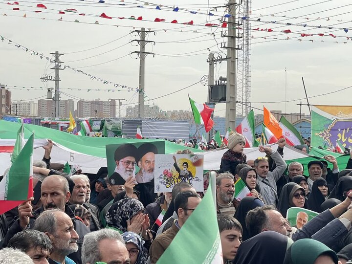 تصاویر/ مراسم راهپیمایی یوم الله ۲۲ بهمن سال در ملارد