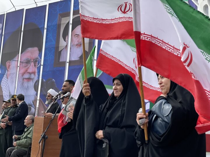 تصاویر/ مراسم راهپیمایی یوم الله ۲۲ بهمن سال در ملارد