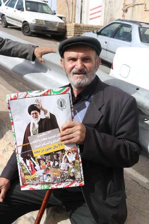 تصاویر/ خروش مردم انقلابی در راهپیمایی یوم الله 22 بهمن ماه در مهدی‌شهر