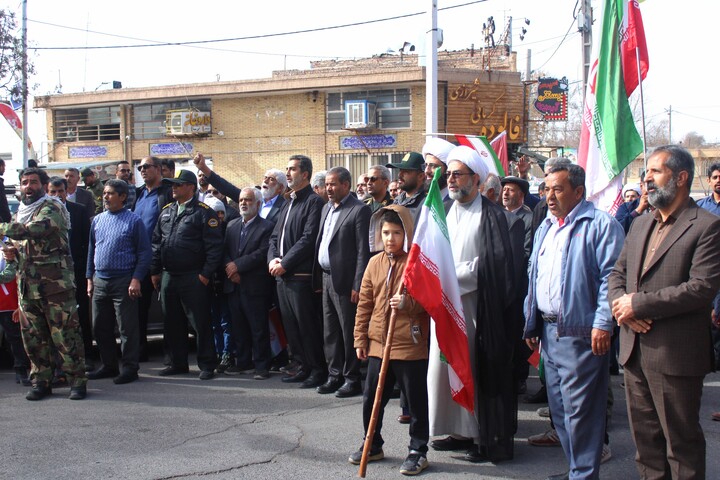 تصاویر/ مراسم راهپیمایی یوم‌الله ۲۲ بهمن در شهر جوپار