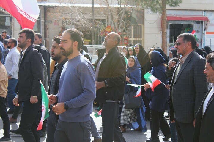 تصاویر/ مراسم راهپیمایی یوم‌الله ۲۲ بهمن در شهر جوپار