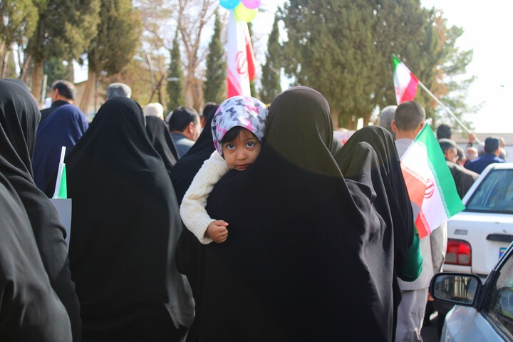 تصاویر/ مراسم راهپیمایی یوم‌الله ۲۲ بهمن در شهر جوپار