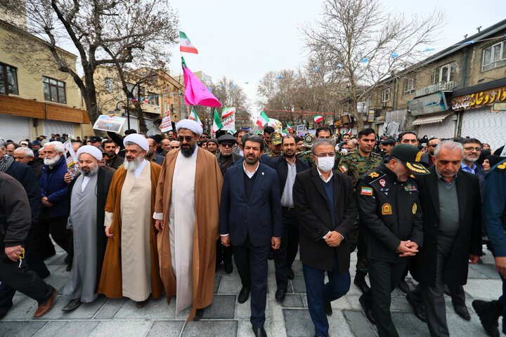 تصاویر / خروش همدانی ها در سالگرد پیروزی انقلاب اسلامی