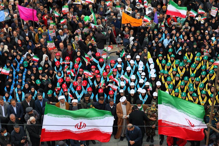 تصاویر / خروش همدانی ها در سالگرد پیروزی انقلاب اسلامی