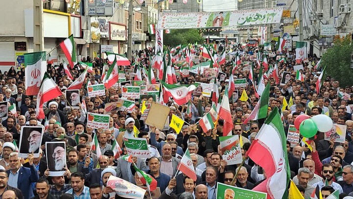 جلوه‌هایی از حضور باشکوه مردم برازجان در ۲۲ بهمن