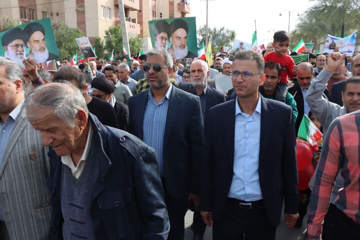 تصاویر/ راهپیمایی ۲۲ بهمن در عالیشهر